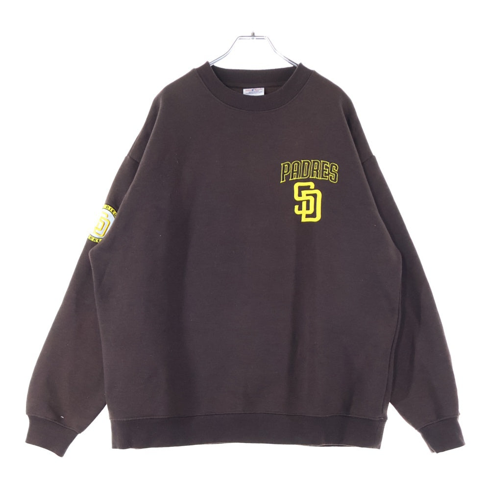 GENUINE MERCHANDISE(ジェニュインマーチャンダイズ) フロント刺繍 クルーネックスウェット トレーナー ブラウン