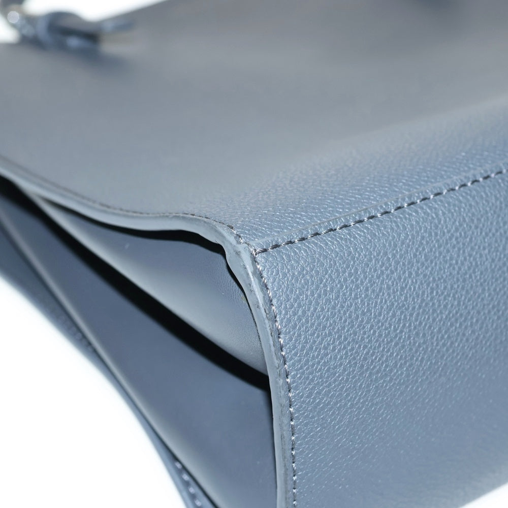 CHARLES&KEITH(チャールズ＆キース) トートバッグ ハンドバッグ グレー レザー シルバー金具