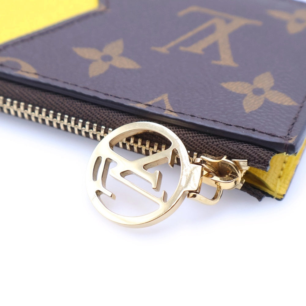 LOUIS VUITTON(ルイヴィトン) ポルトカルト ロミー モノグラム ジョーヌ PVC レザー ロゴプレート カード パス コイン フラグメントケース 小銭入れ ゴールド金具 ブラウン/イエロー M81882