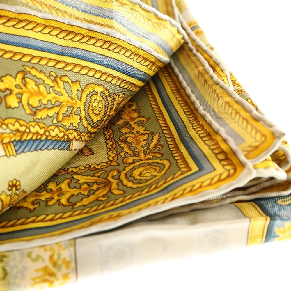 GUCCI(グッチ) 椅子柄 大判スカーフ シルク イエロー×ライトブルー