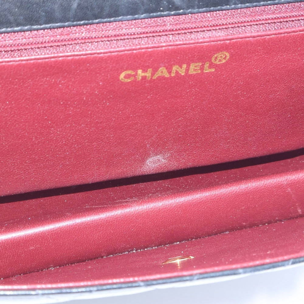 CHANEL(シャネル) マトラッセ チェーンショルダーバッグ プッシュロック ブラック ラムスキン ゴールド金具