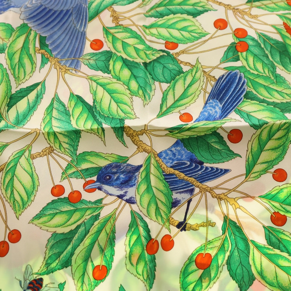 HERMES(エルメス) カレ90 Les merises リーフ シルクスカーフ グリーン