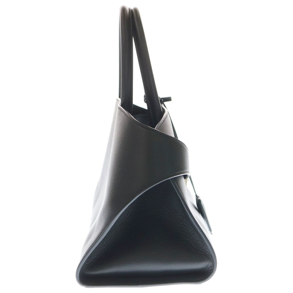 FERRAGAMO(フェラガモ) ハグ スモール ブラック レザー