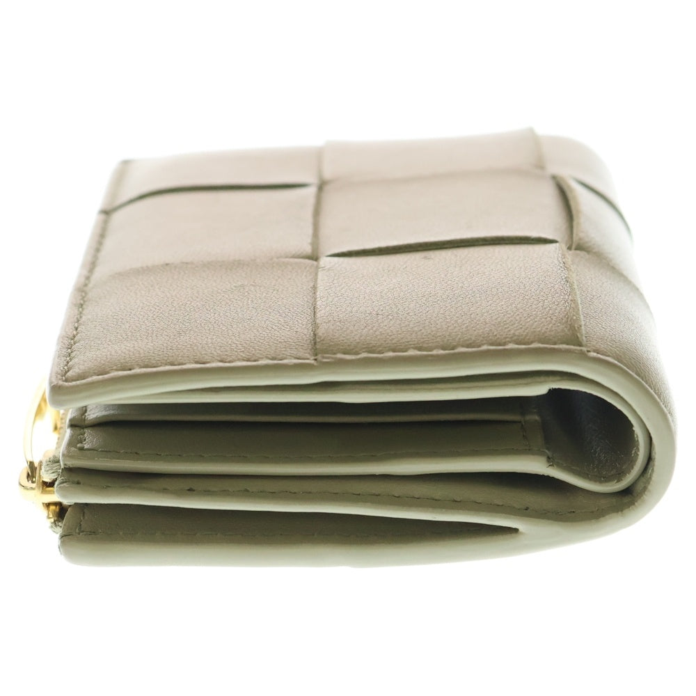 美品☆ボッテガヴェネタ マキシイントレチャート カセット 三つ折り財布 グリーン ボッテガヴェネタ カセット マキシ イントレチャート 三つ折り 財布