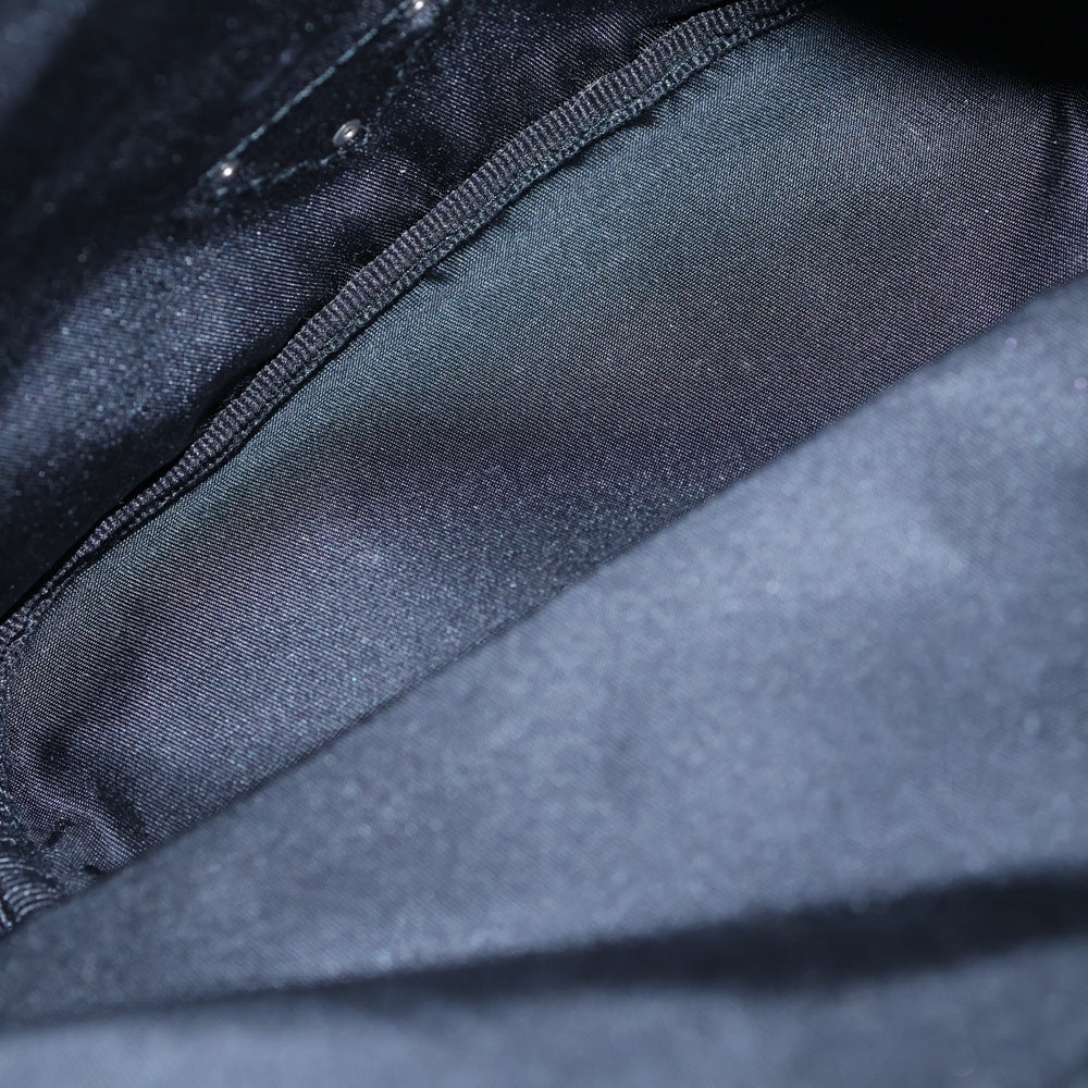 PRADA(プラダ) 巾着ポーチ ケース 小物入れ ミニバッグ ブラック ナイロン テスート シルバー金具