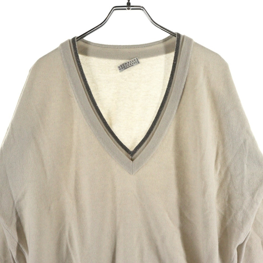 BRUNELLO CUCINELLI(ブルネロクチネリ) モニーレ装飾 シルク カシミヤ混 Vネック プルオーバー 長袖ニット セーター アイボリー