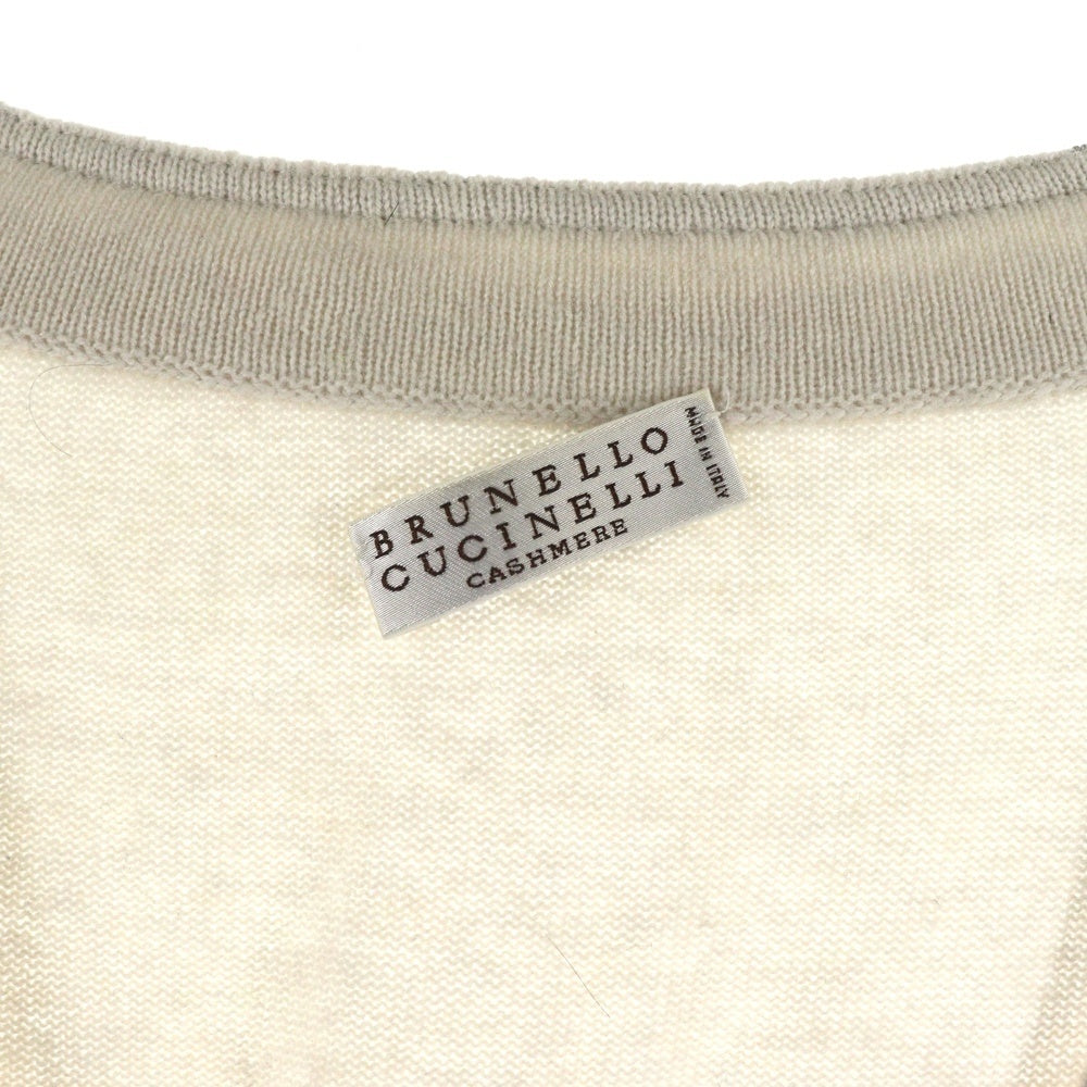 BRUNELLO CUCINELLI(ブルネロクチネリ) モニーレ装飾 シルク カシミヤ混 Vネック プルオーバー 長袖ニット セーター アイボリー