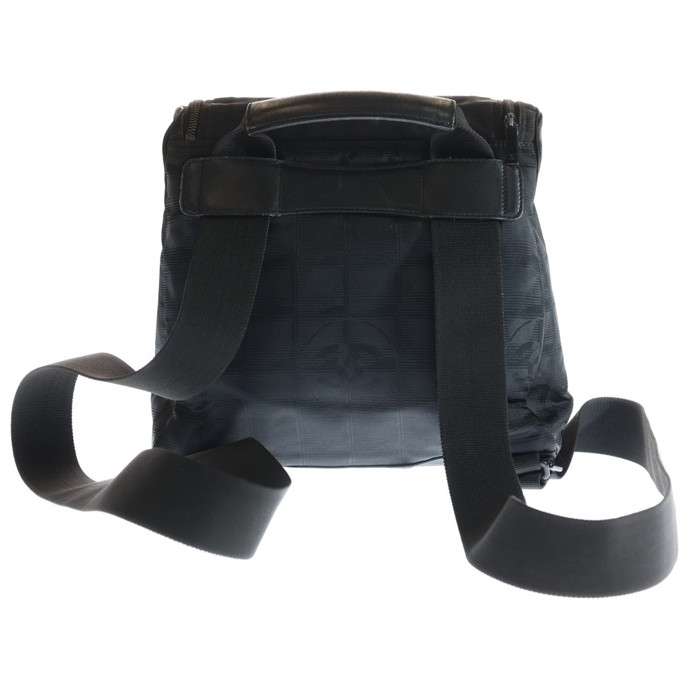 CHANEL(シャネル) ニュートラベルライン リュックサック バッグパック ブラック ナイロン ゴールド金具 レディース