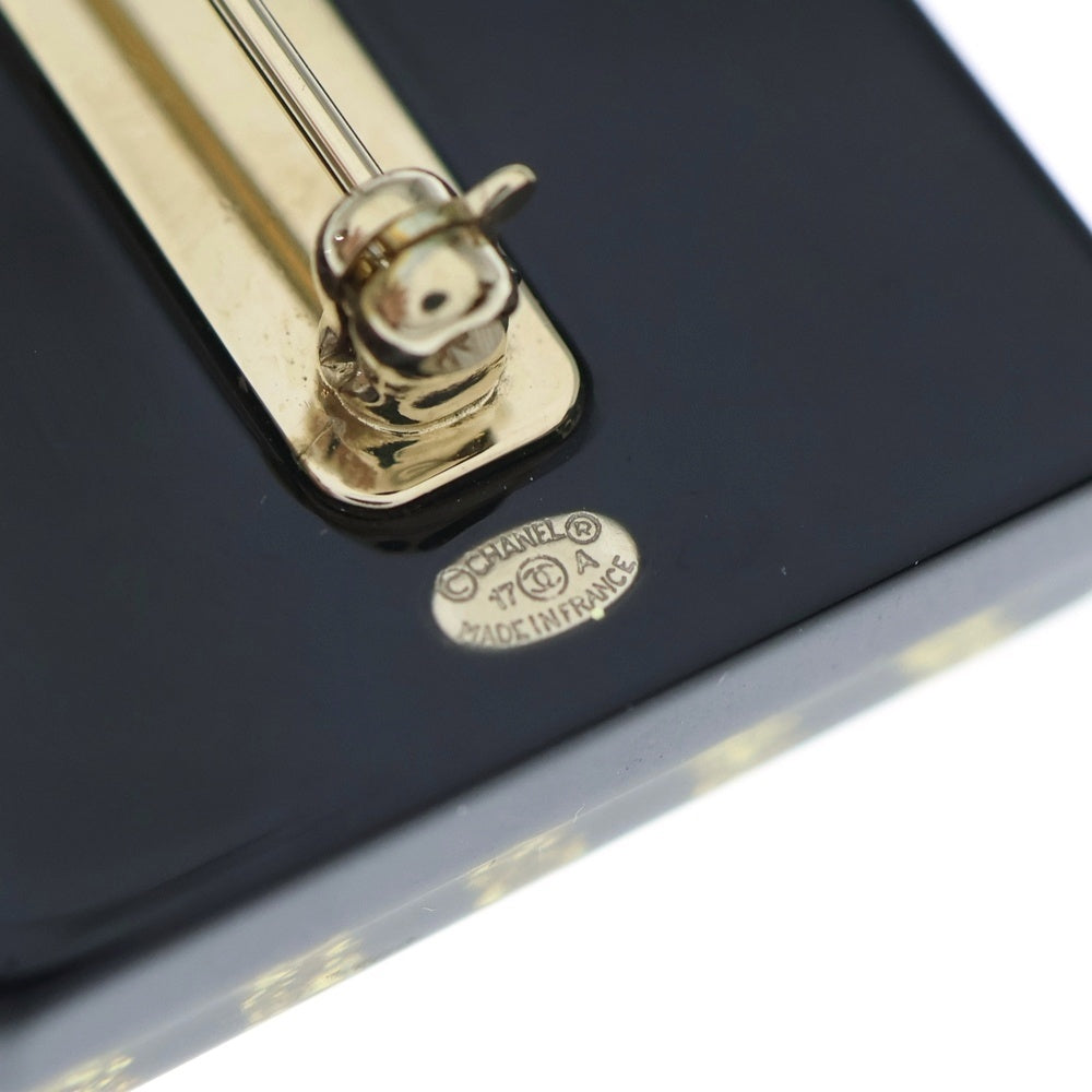 CHANEL(シャネル) ブローチ ブラック×ゴールド GP 17A レディース