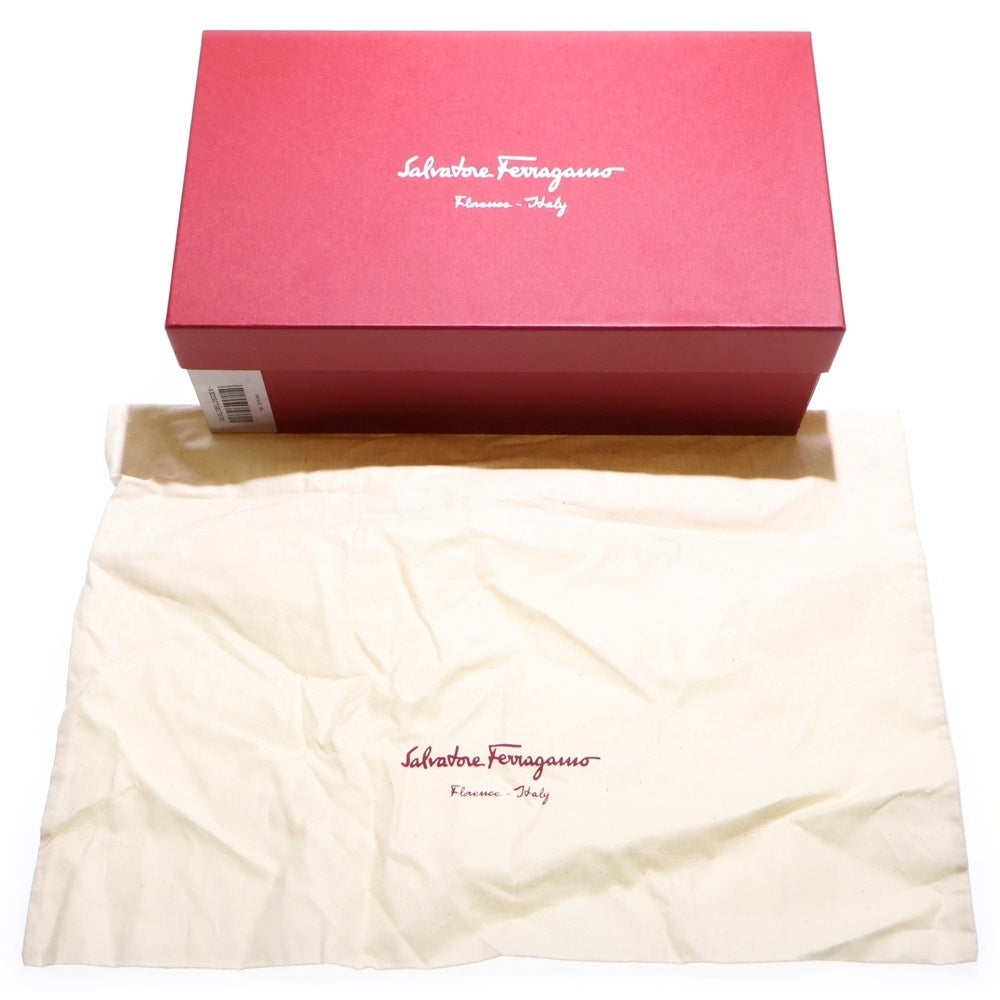 Salvatore Ferragamo(サルヴァトーレ フェラガモ) ヴァラ パンプス ブラック パテント レザー レディース