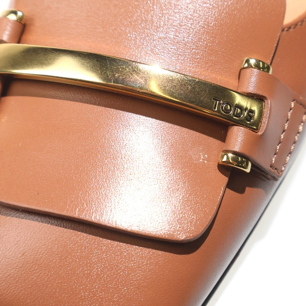 TOD'S(トッズ) ロゴプレート レザー ヒール ローカットシューズ ローファー レディース ブラウン