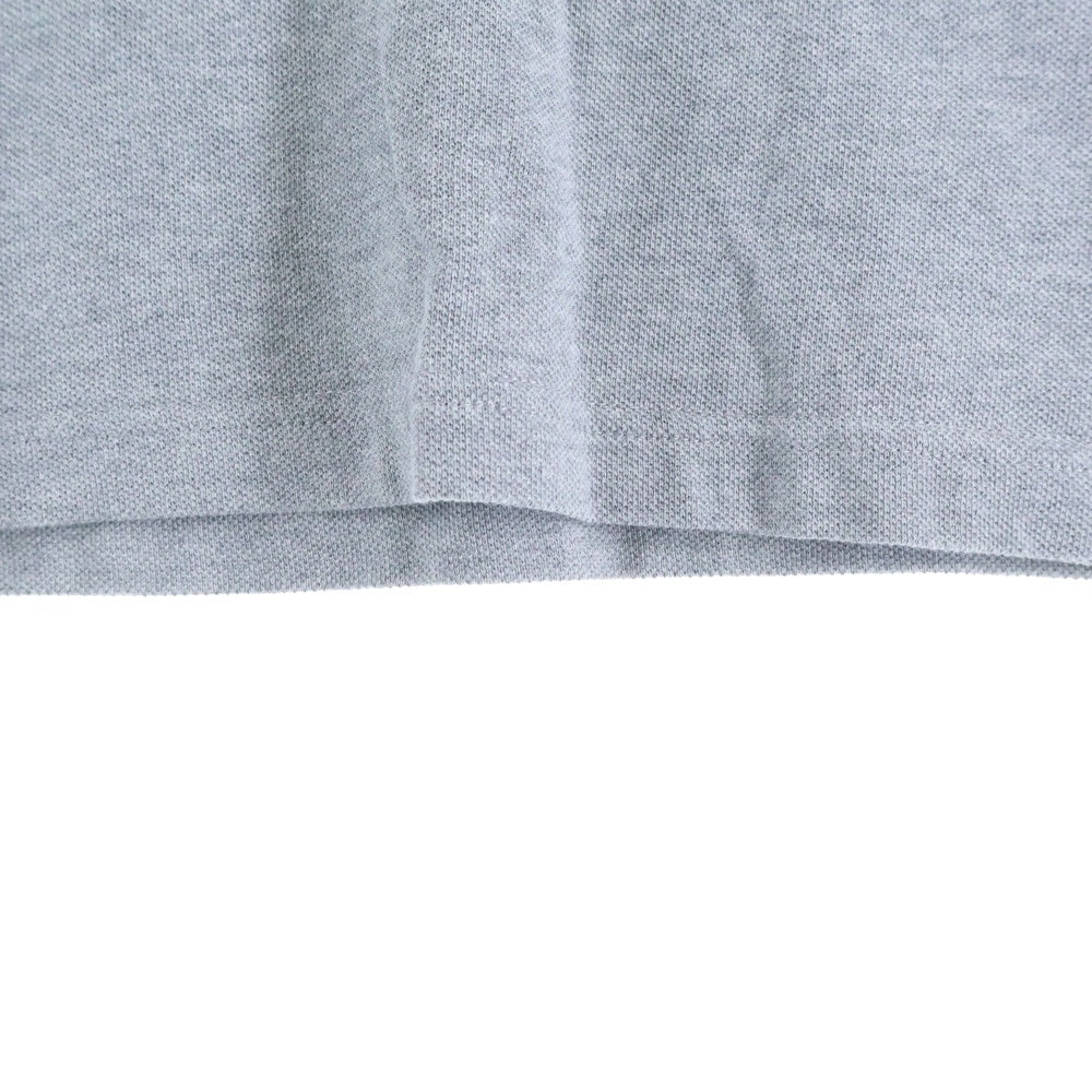 MONCLER(モンクレール) ワッペンロゴ 半袖ポロシャツ グレー 17365263DOGR