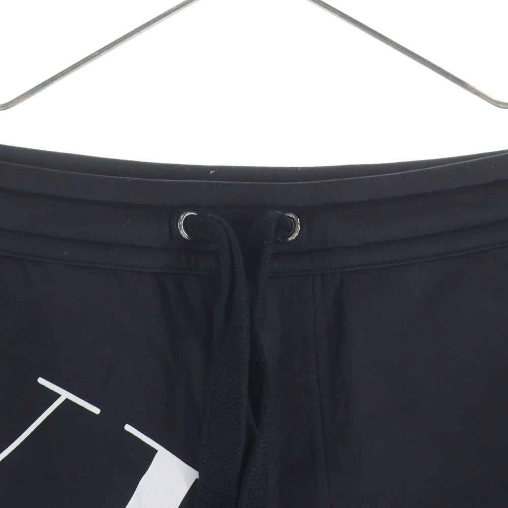 VALENTINO(ヴァレンティノ) ロゴショートパンツ