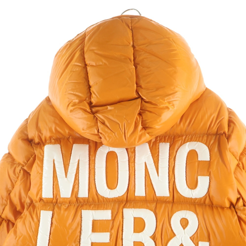 MONCLER(モンクレール) 19AW ×FRAGMENT HANRIOT フラグメント アンリオ ワッペン バックロゴ フーデッド ジップアップ ダウンジャケット オレンジ E209U4130750 E209U4130750