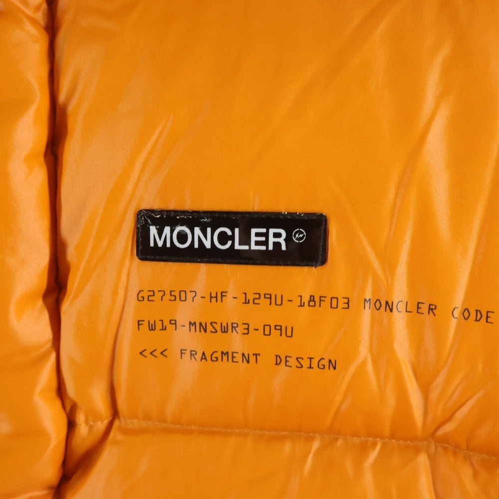 MONCLER(モンクレール) 19AW ×FRAGMENT HANRIOT フラグメント アンリオ ワッペン バックロゴ フーデッド ジップアップ ダウンジャケット オレンジ E209U4130750 E209U4130750