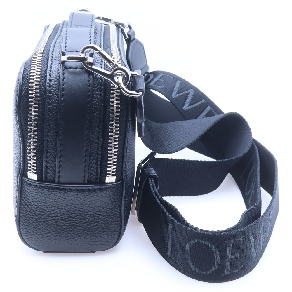 LOEWE(ロエベ) クロスボディ カメラバッグ ミニ ショルダーバッグ ミニバッグ ブラック レザー シルバー金具 レディース