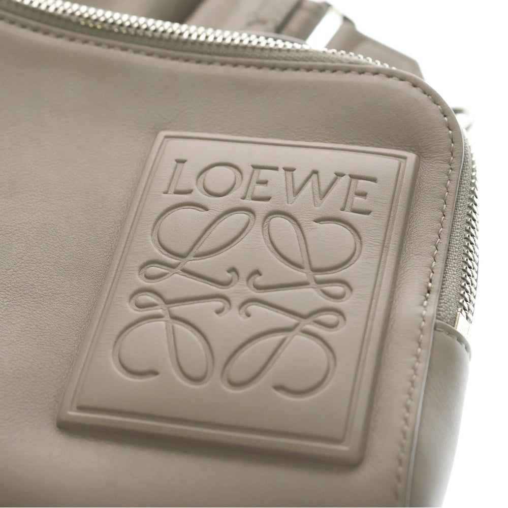LOEWE(ロエベ) ロエベ アナグラムロゴ レザー 2WAY ハンド ショルダー カメラバッグ シルバー金具 グレー