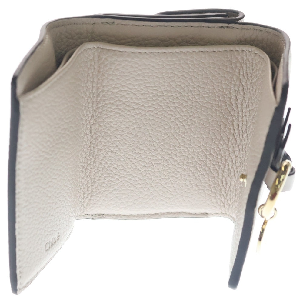 Chloe(クロエ) トリフォールド レザーコンパクトウォレット 三つ折り財布 ベージュ レディース