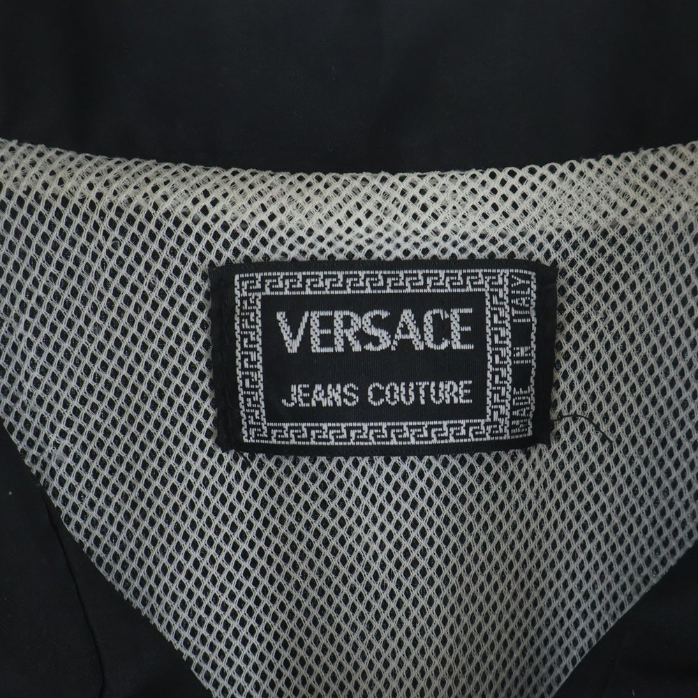 VERSACE JEANS COUTURE(ヴェルサーチジーンズクチュール) 90S バックロゴ ナイロンジャケット ブラック