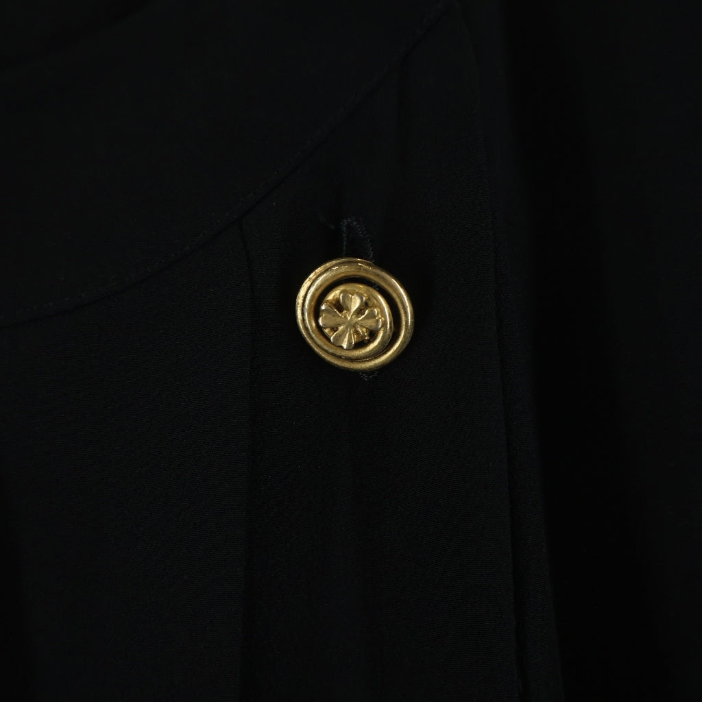 CHANEL(シャネル) プリーツデザイン ノーカラー 長袖シャツ ブラウス ブラック レディース
