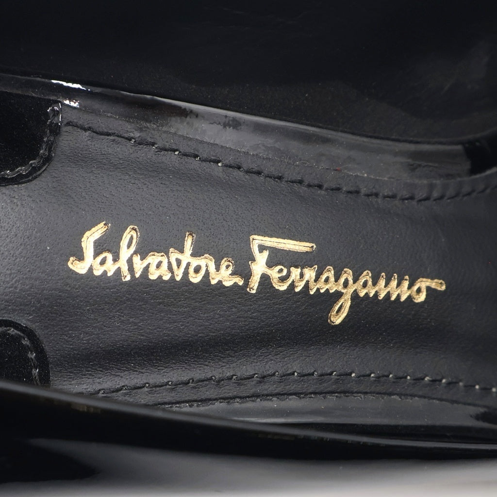 Salvatore Ferragamo(サルヴァトーレ フェラガモ) フラワーヒール パテントレザー パンプス シューズ ブラック レディース