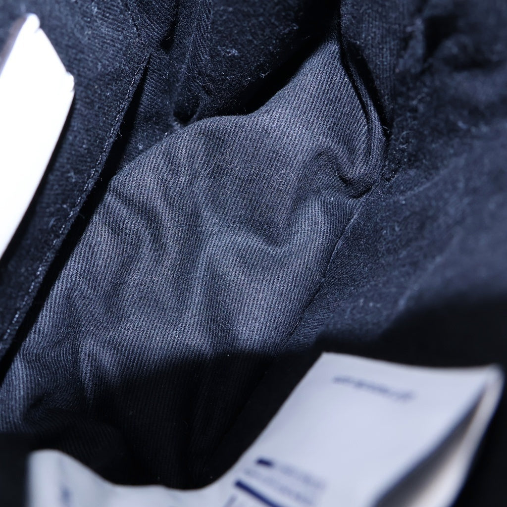 MONCLER(モンクレール) マイクロキャラドック ナイロン ダウン レザー 2WAY ハンド ショルダーバッグ シルバー金具 アイボリー レディース