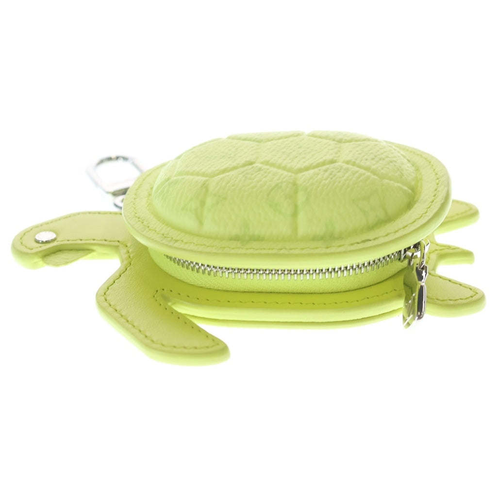 LOUIS VUITTON(ルイヴィトン) バッグチャーム・LV タートル カメ キーホルダー イエロー M02526