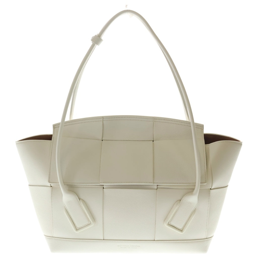 BOTTEGA VENETA(ボッテガヴェネタ) マキシイントレチャート アルコ トートバッグ ハンドバッグ ホワイト レザー レディース
