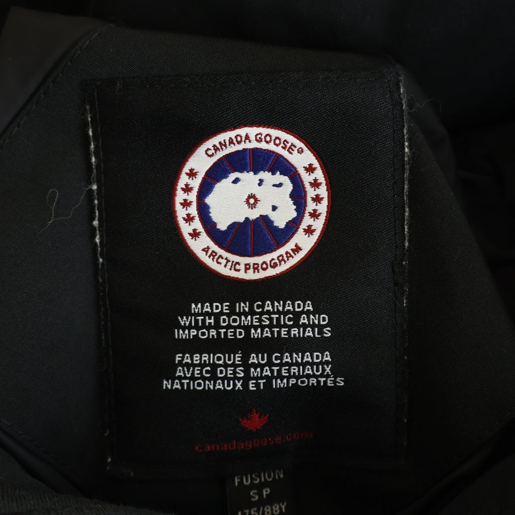 CANADA GOOSE(カナダグース) WYNDHAM PARKA ウィンダムパーカー ダウンジャケット フード付き ファー ワッペン ブラック 3808MA