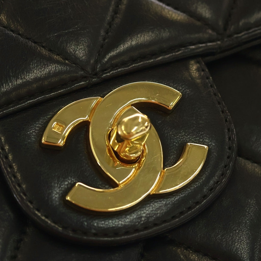 CHANEL(シャネル) デカマトラッセ30 SフラップWチェーンショルダーバッグ ブラック ラムスキン ゴールド金具 レディース
