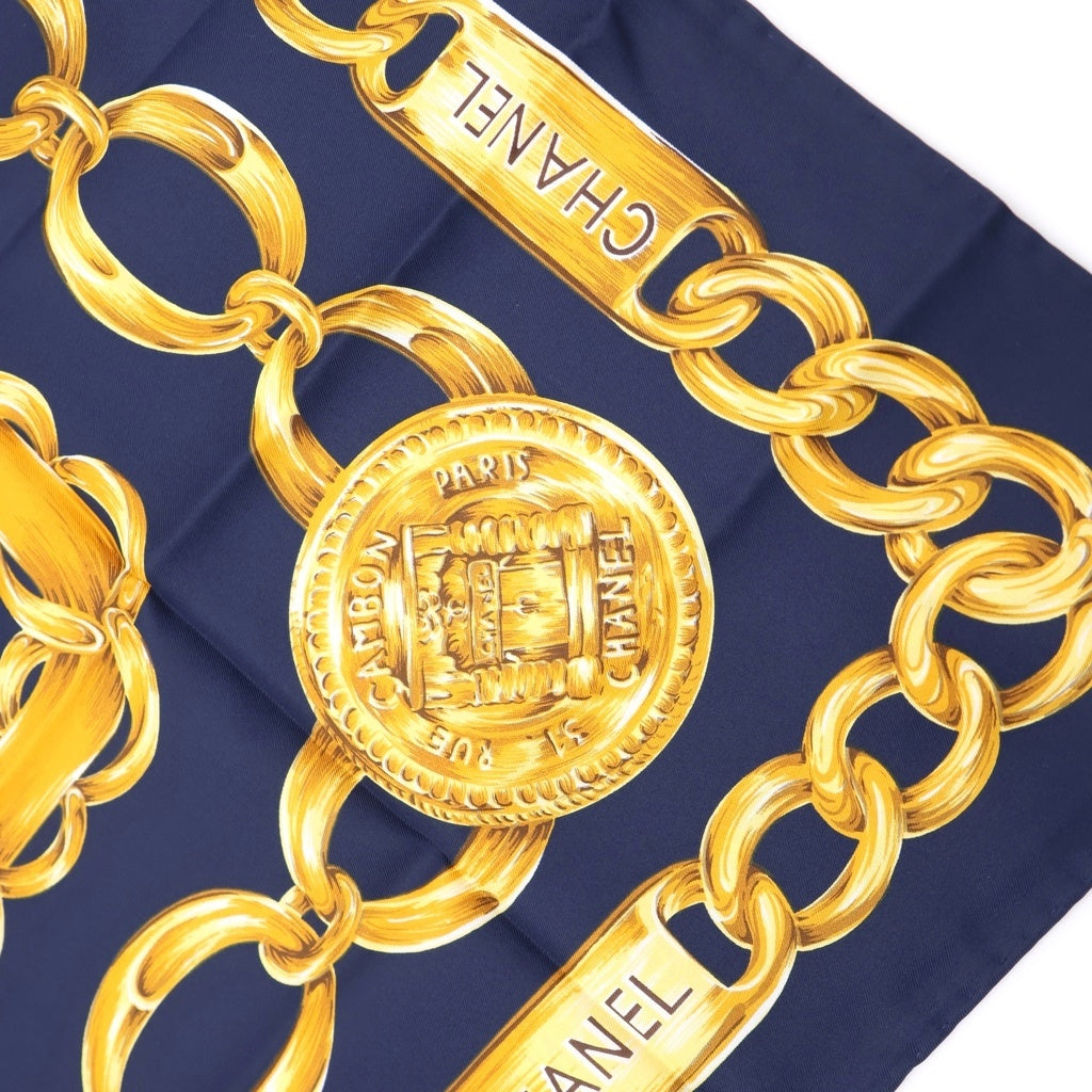 CHANEL(シャネル) カンボンライン チェーンベルト柄 ヴィンテージ シルク スカーフ ネイビー/ゴールド レディース