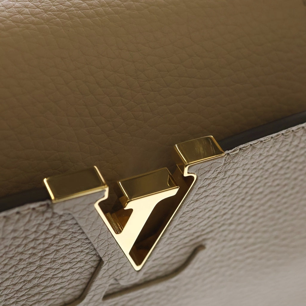 LOUIS VUITTON(ルイヴィトン) カプシーヌMM ガレ トリヨンレザー ゴールド金具 2WAY ハンドバッグ ショルダーバッグ ICタイプ ベージュ M24745 レディース