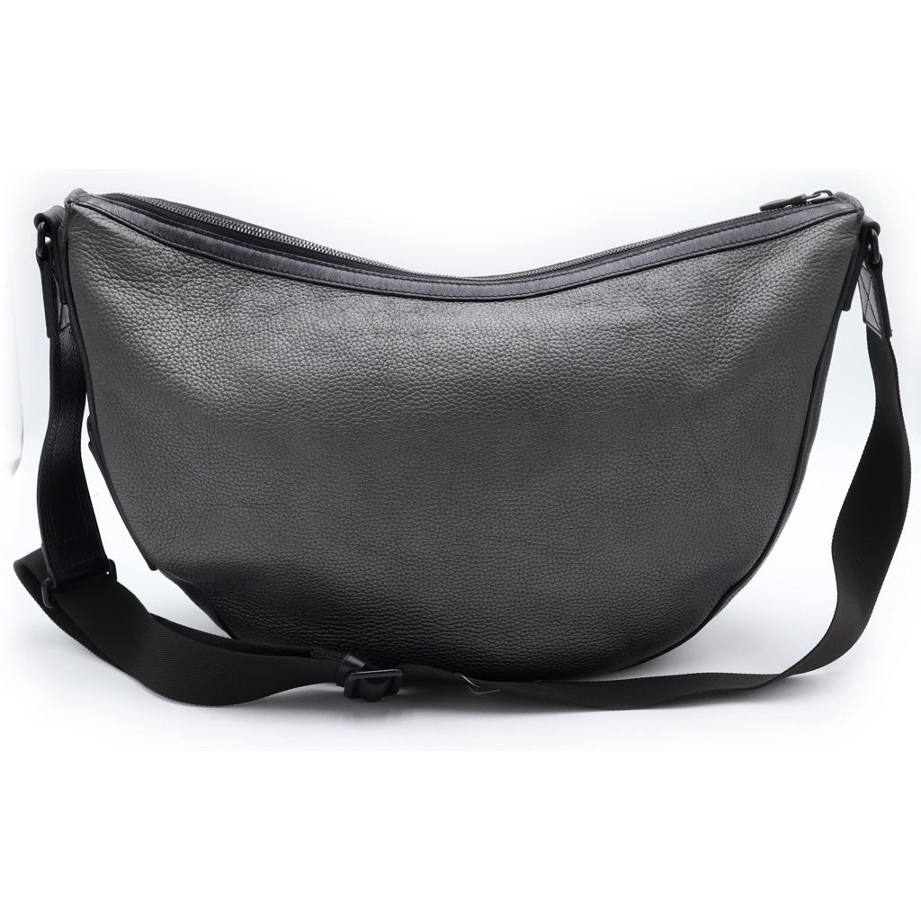 LOUIS VUITTON(ルイヴィトン) アルファ・ホーボー ショルダーバッグ ブラック レザー M52766 シルバー金具