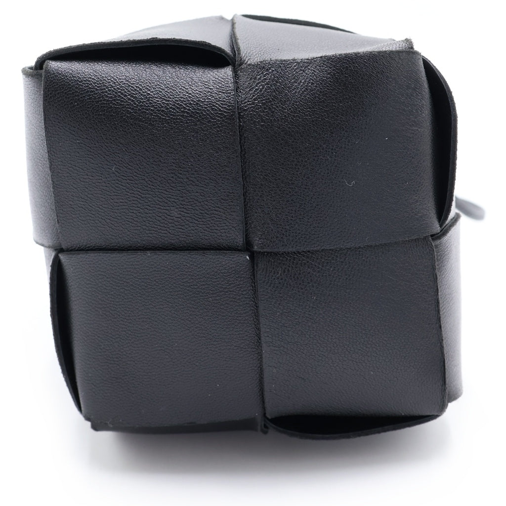 ボッテガ　レザー ショルダーバッグ ブラック BOTTEGA VENETA(ボッテガヴェネタ) スモール カセット ショルダー