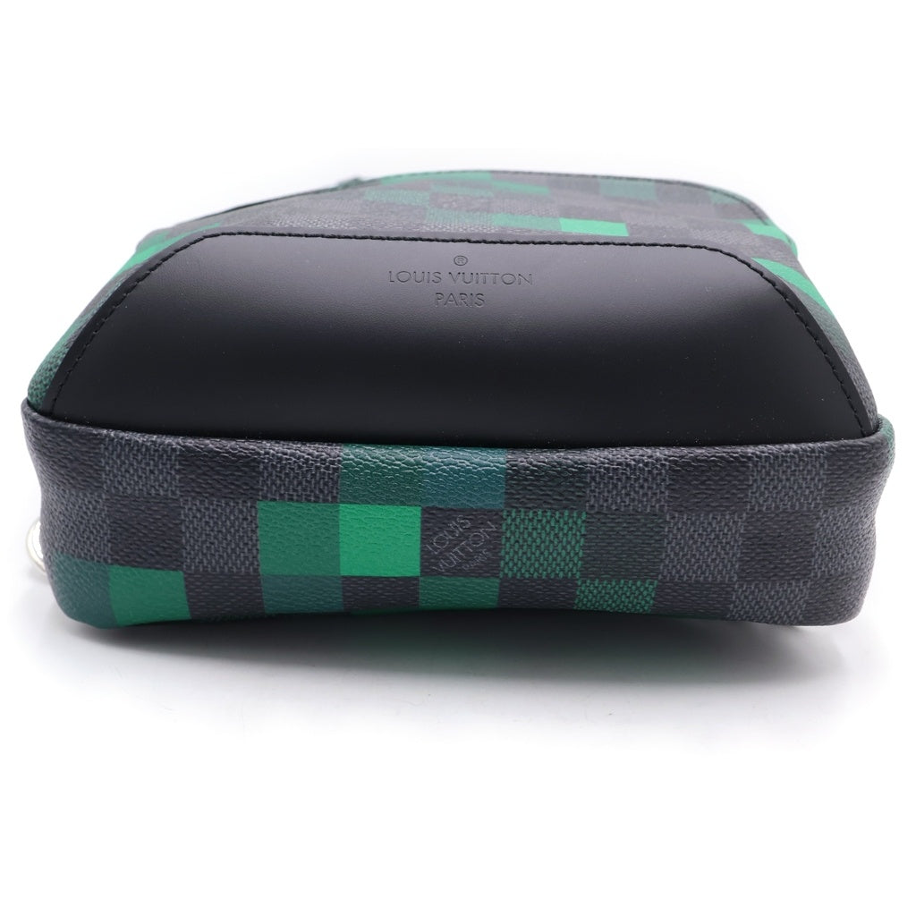LOUIS VUITTON(ルイヴィトン) ダミエ グラフィット ピクセル アヴェニュー スリングバッグ PVC レザー ショルダーバッグ ブラック/グリーン N40069