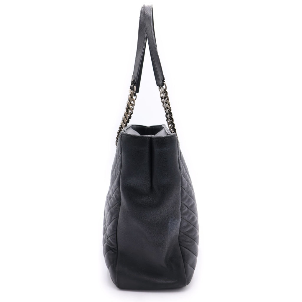 SAINT LAURENT PARIS(サンローランパリ) カサンドラロゴ Vステッチ レザー チェーンショルダー トートバッグ ブラック 392739 レディース