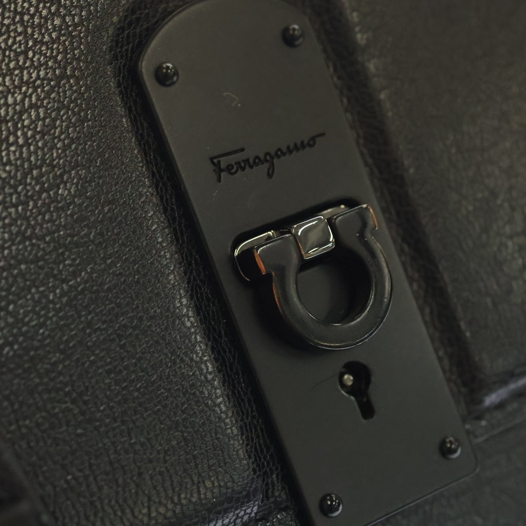 Salvatore Ferragamo(サルヴァトーレ フェラガモ) Boxyz ボクシィズ ミディアム ハンド ショルダーバッグ 2WAY レザー ブラック 21 H645 レディース