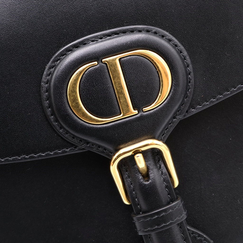 Christian Dior(クリスチャンディオール) ボビー ミディアム ショルダーバッグ ブラック レザー ゴールド金具 レディース