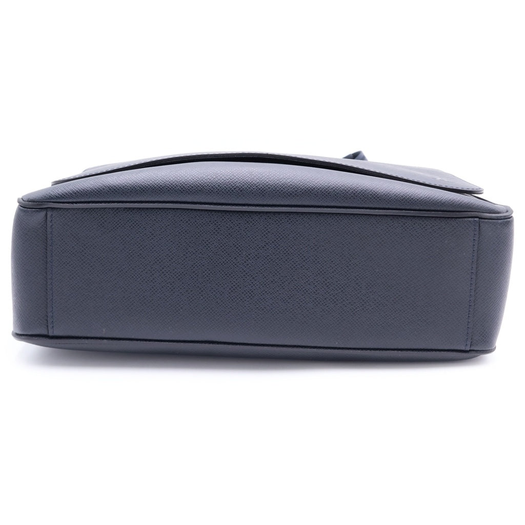 LOUIS VUITTON(ルイヴィトン) タイガ ロマン MM レザー ショルダーバッグ シルバー金具 ネイビー M32624 レディース