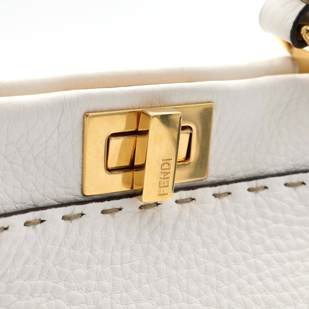 FENDI(フェンディ) ピーカブー セレリア ミニ 2WAYハンドバッグ ショルダーバッグ ホワイト レザー 8BN244 ゴールド金具 レディース
