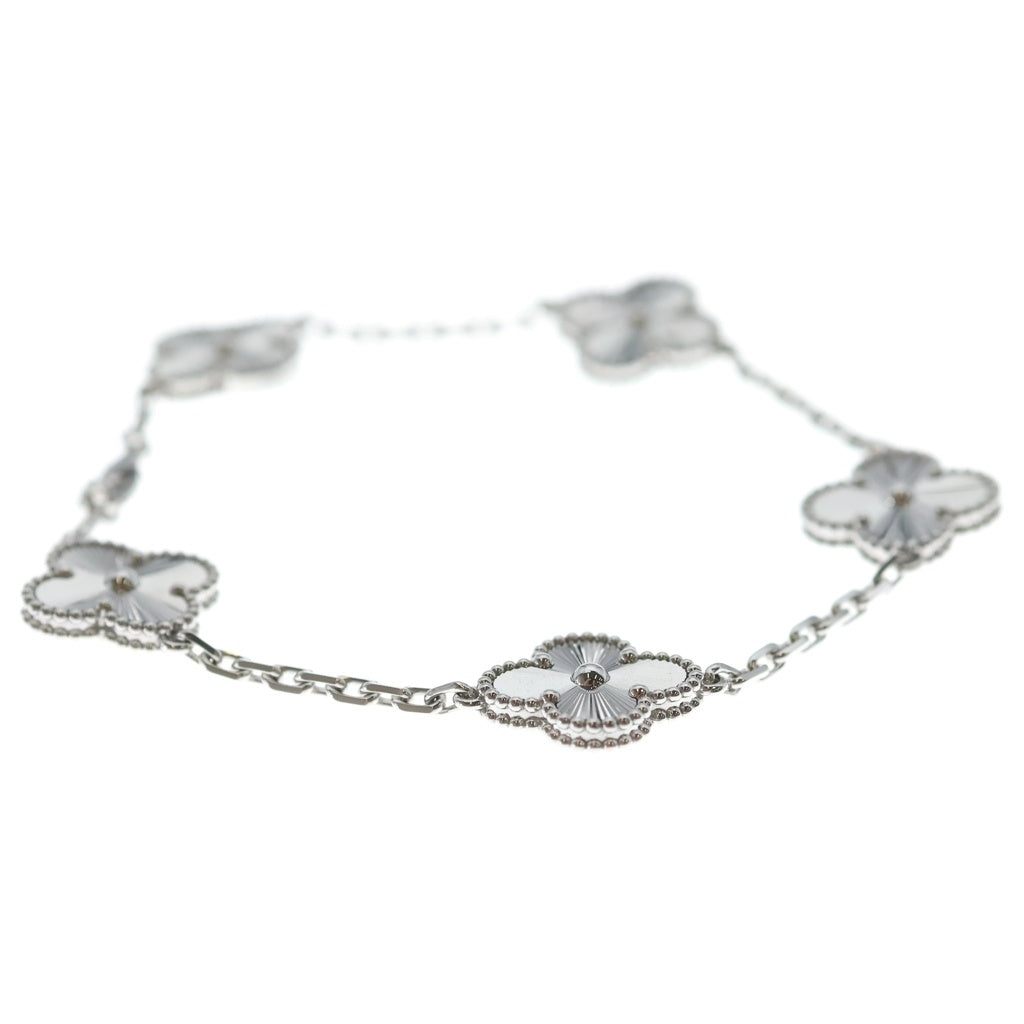 Van Cleef & Arpels(ヴァンクリーフアンドアーペル) ギョーシェ 5P ブレスレット 750WG 20.3g レディース