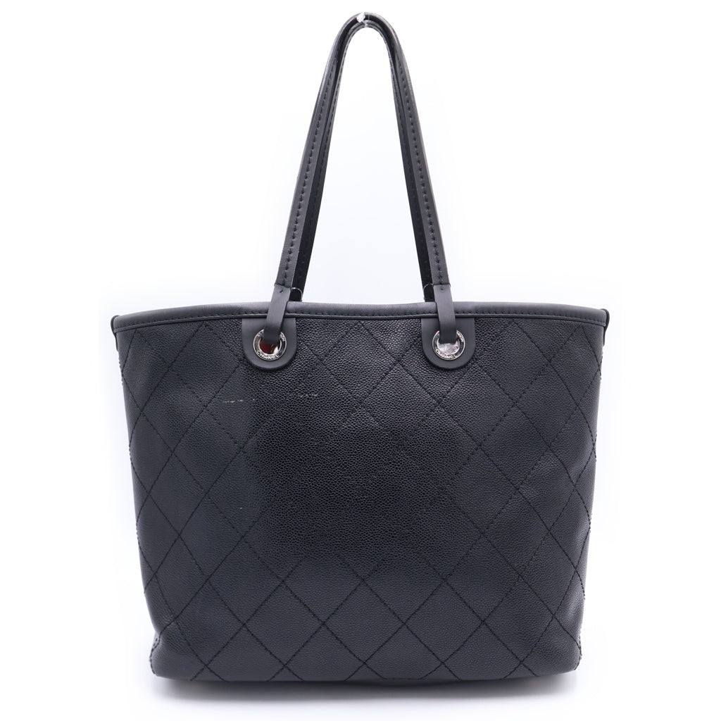 CHANEL(シャネル) オンザロード トートバッグ ハンドバッグ ブラック キャビアスキン シルバー金具 レディース