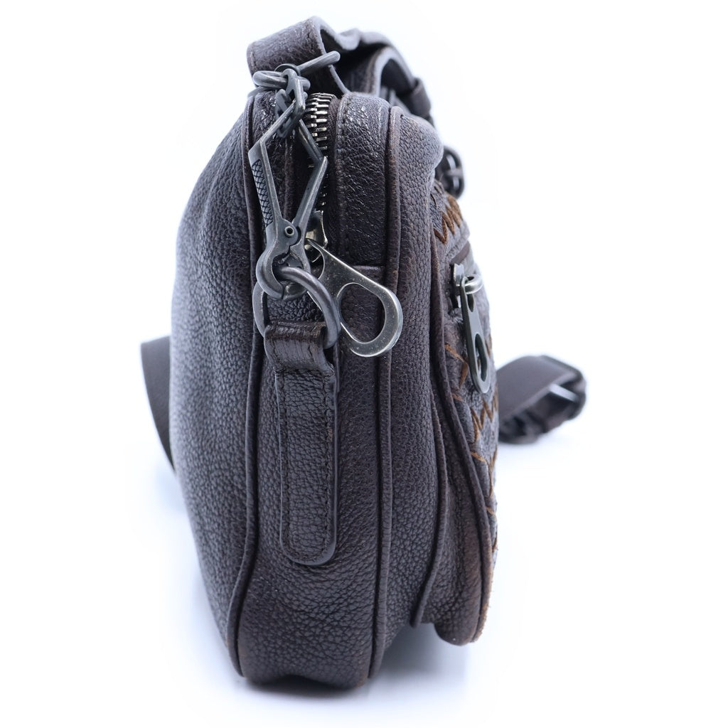 BOTTEGA VENETA(ボッテガヴェネタ) イントレチャート ショルダーバッグ レザー ブラウン レディース