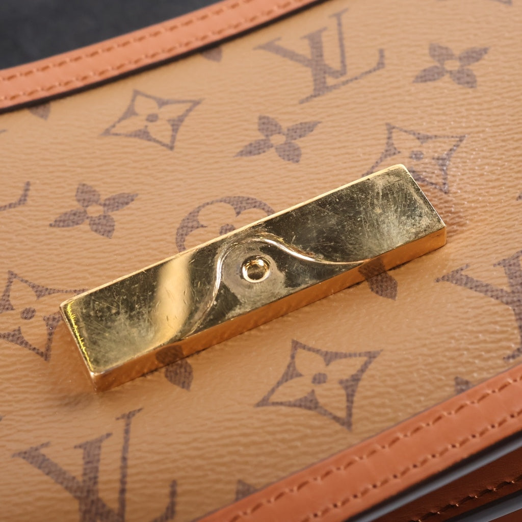 LOUIS VUITTON(ルイヴィトン) モノグラムリバース ドーフィーヌMINI ショルダーバッグ ブラウン レザー×PVC M45959 ゴールド金具 レディース