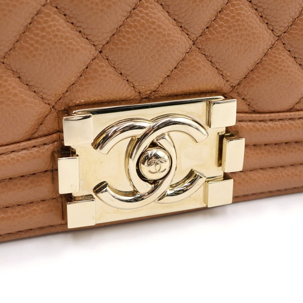 CHANEL(シャネル) ボーイシャネル20 キャビアスキン GD金具 AEHCJG93 レディース