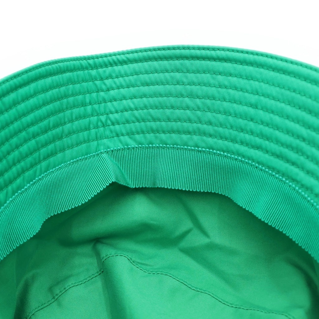 PRADA(プラダ) Re-Nylon トライアングルロゴ ナイロンバケットハット グリーン L 2HC137
