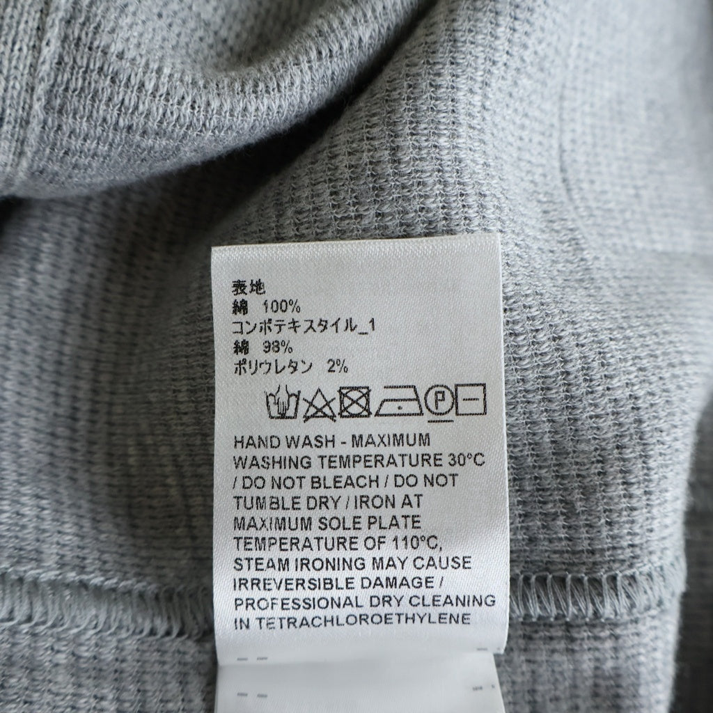 THOM BROWNE(トムブラウン) コットンワッフル ノースリーブ ボタンシャツ ベスト グレー FJS208A レディース