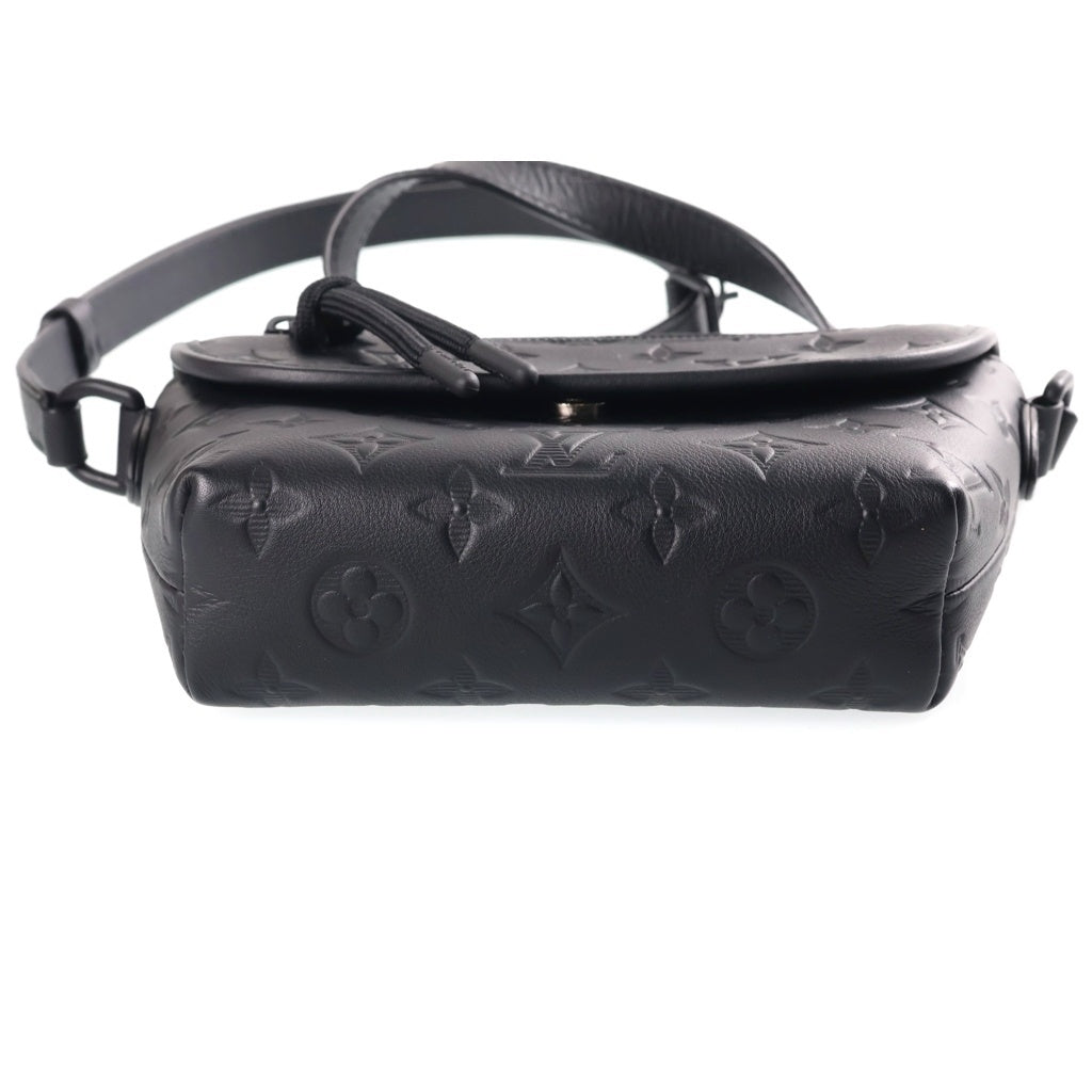 LOUIS VUITTON(ルイヴィトン) モノグラムシャドウ パルスウェアラブルウォレット ショルダーバッグ ブラック レザー M12636 レディース