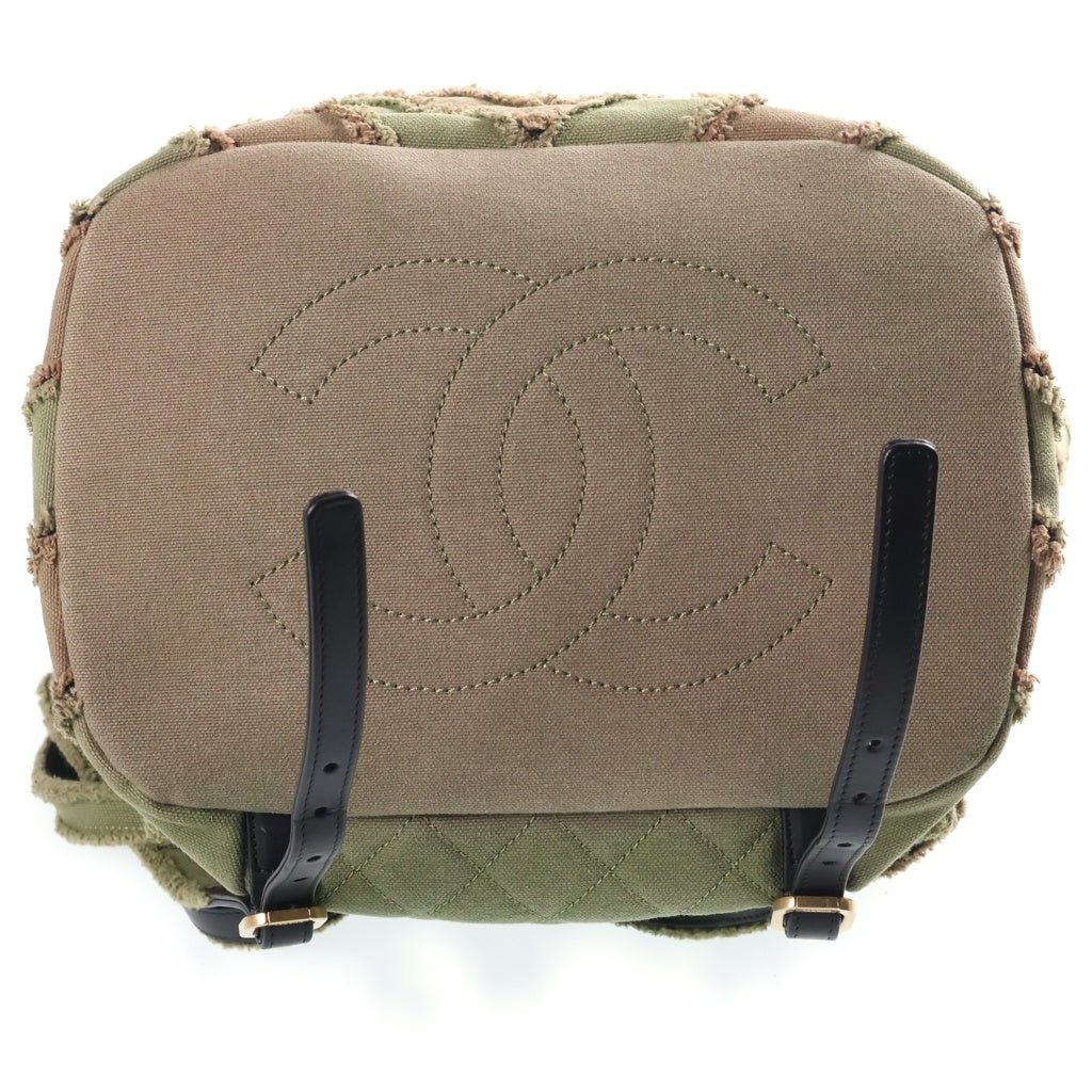 CHANEL(シャネル) ココマーク マトラッセ スラッシュキルト キャンバス チェーンショルダー バックパック リュックサック ゴールド金具 カーキ 23番台 レディース