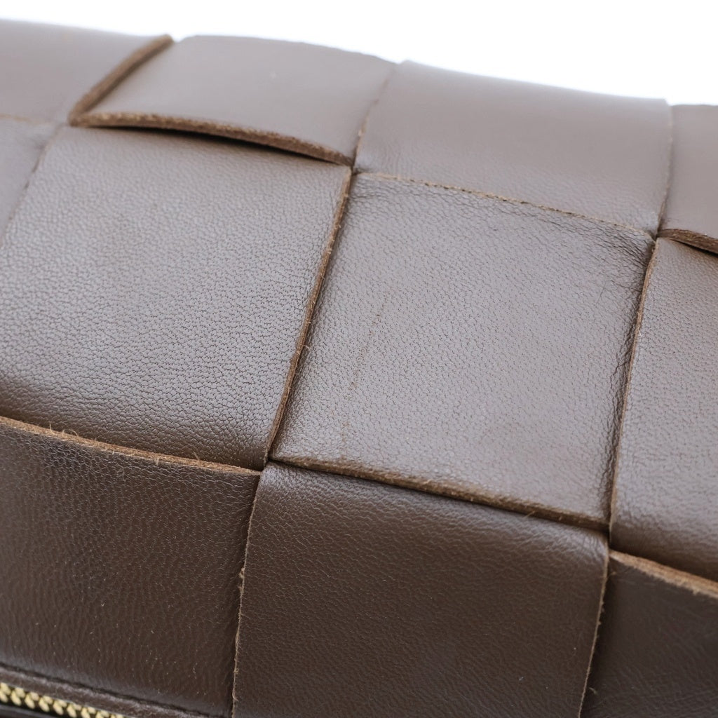 BOTTEGA VENETA(ボッテガヴェネタ) マキシイントレチャート スモール ブリック カセット ハンドバッグ ワンショルダーバッグ ブラウン レザー 729166 VMAY1 2560 レディース